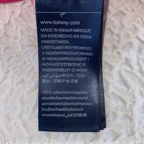 Tommy Jeans Embroidered Patch Logo Short Sleeve T-Shirt - Picture 6 of 8